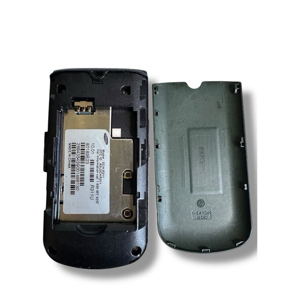 Lot of 13 Vintage Cell Phones Mixed Lot Samsung Nokia, Alcatel ZTE BLU, Sidekick - Picture 15 of 16